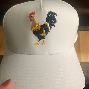 NWT Rooster Waggles White Hat